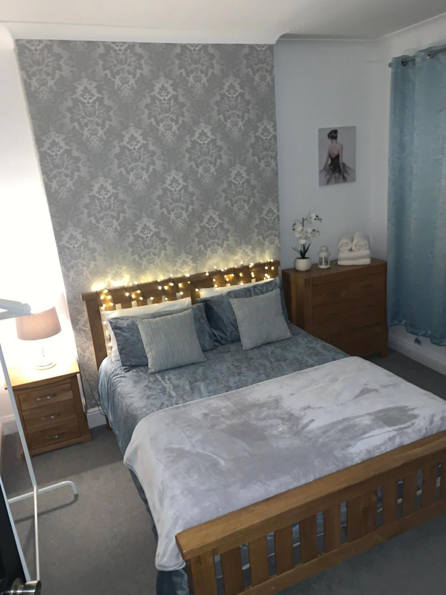 Stylish 91Sqm Victoria 2 Bedroom Apartment Bristol Extérieur photo